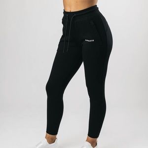 ISO Alphalete Essential Joggers